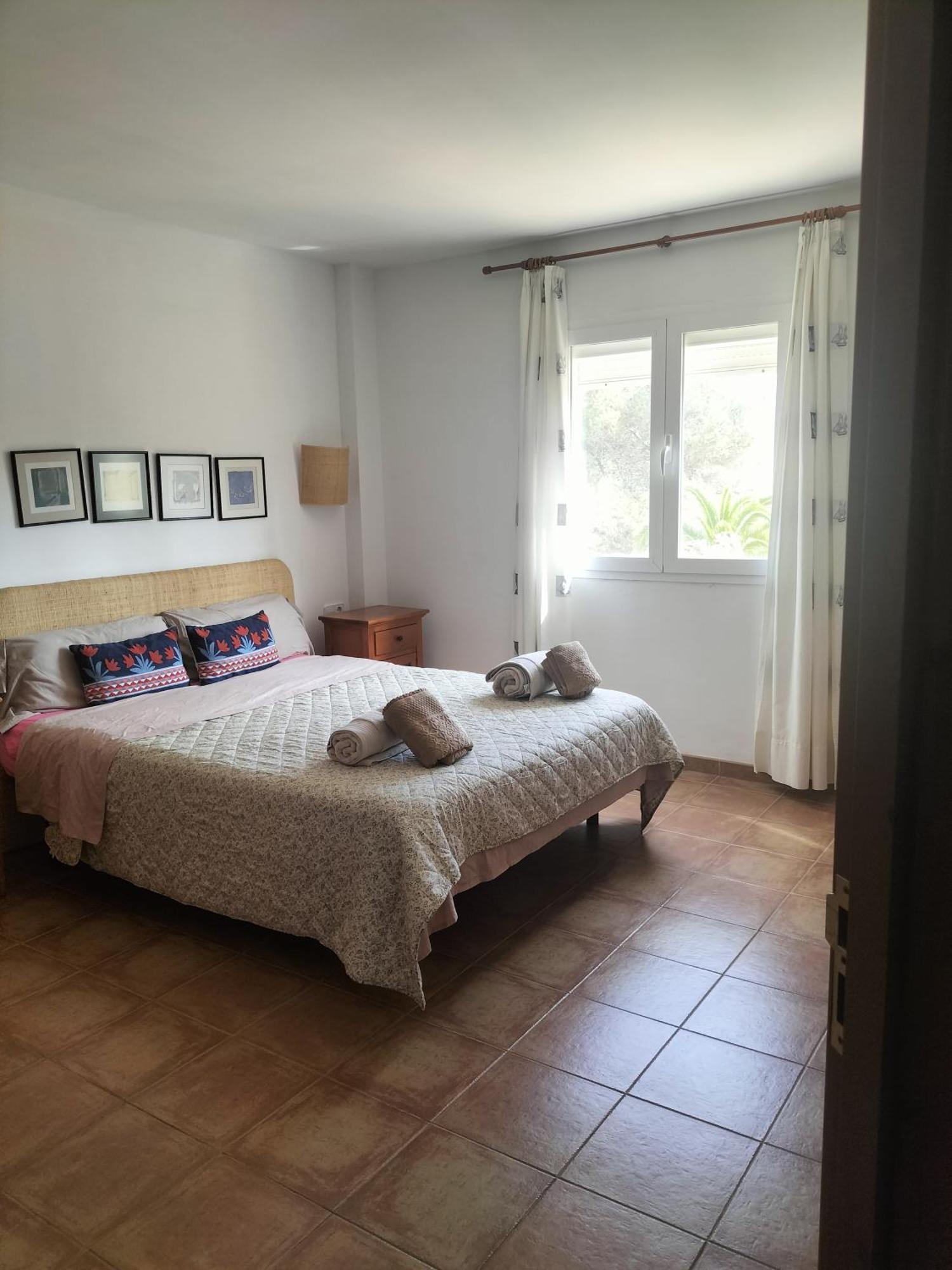 Son Bou By The Sea; Home With A Private Garden Bagian luar foto